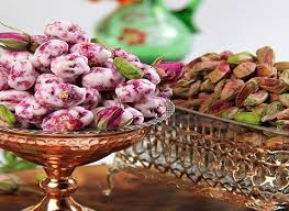 شکر پنیر گل محمدی سنتی خوش عطر ایرانی